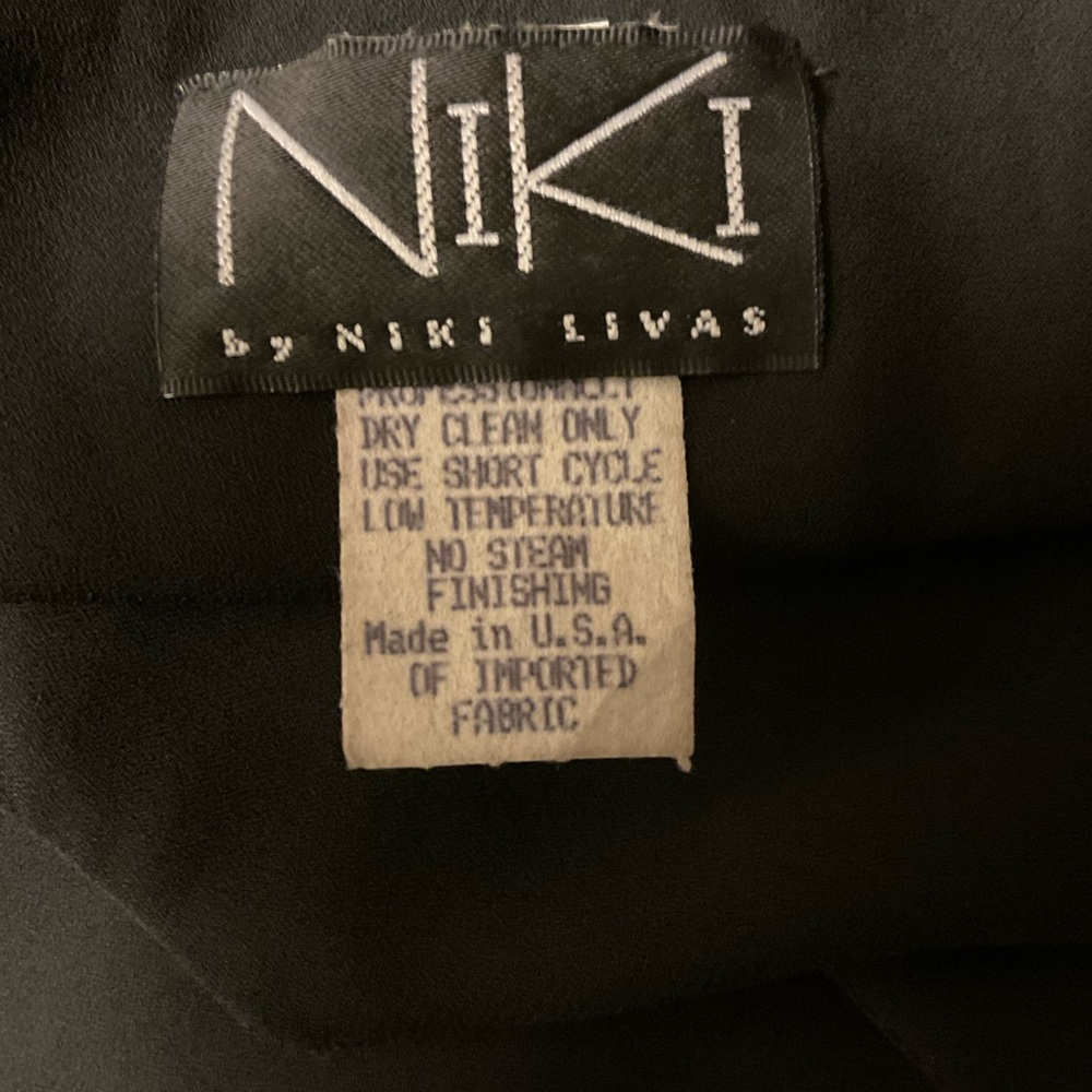 Niki Livas Chic Black Maxi Pencil Dress with Backless Design - Picture 2 of 11